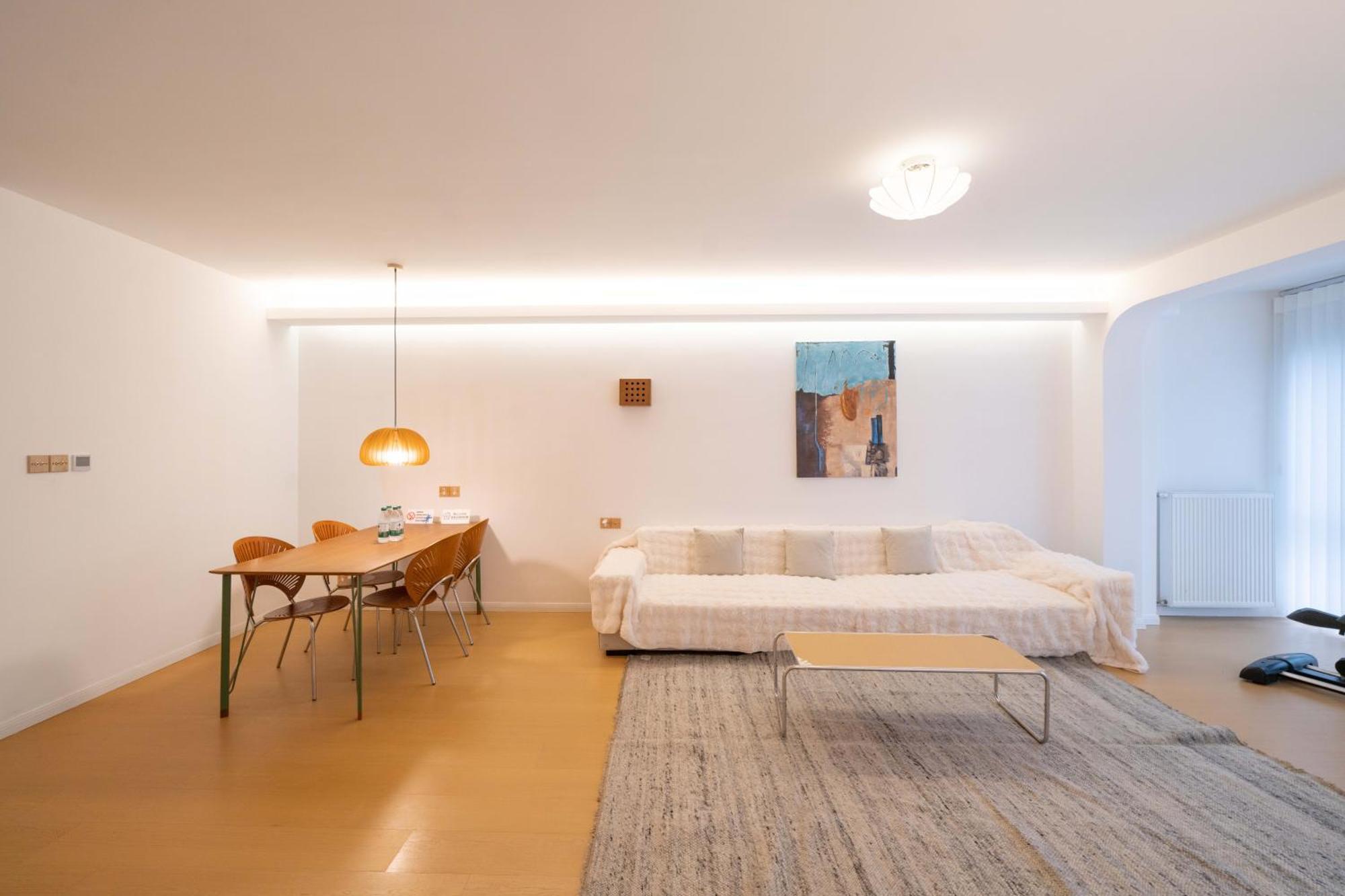 Book And Bed-lujiabang Apartment Shanghai