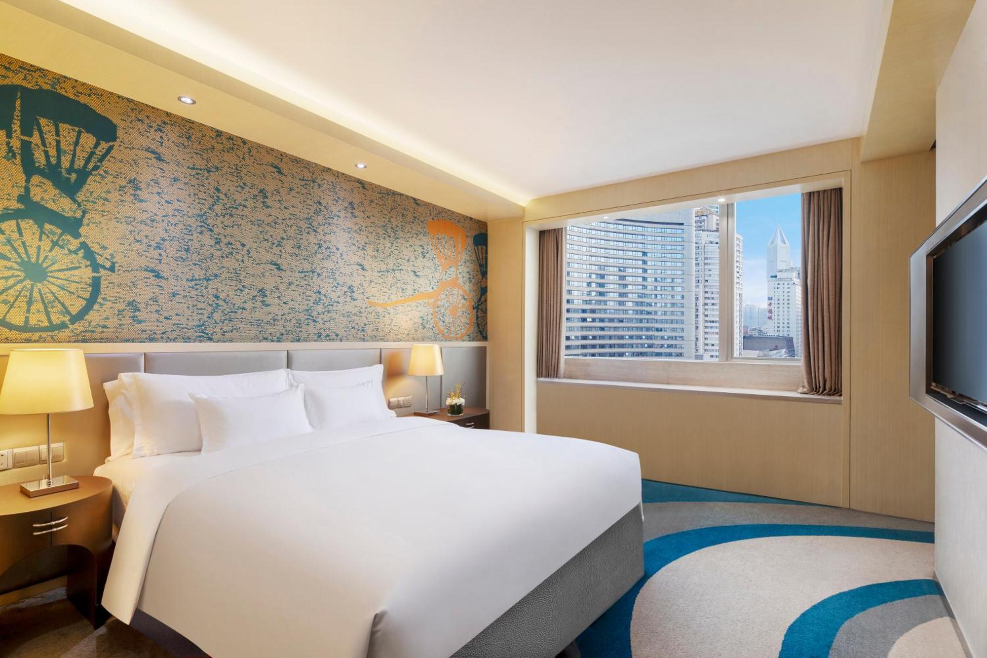Radisson Collection Hyland Hotel 4*