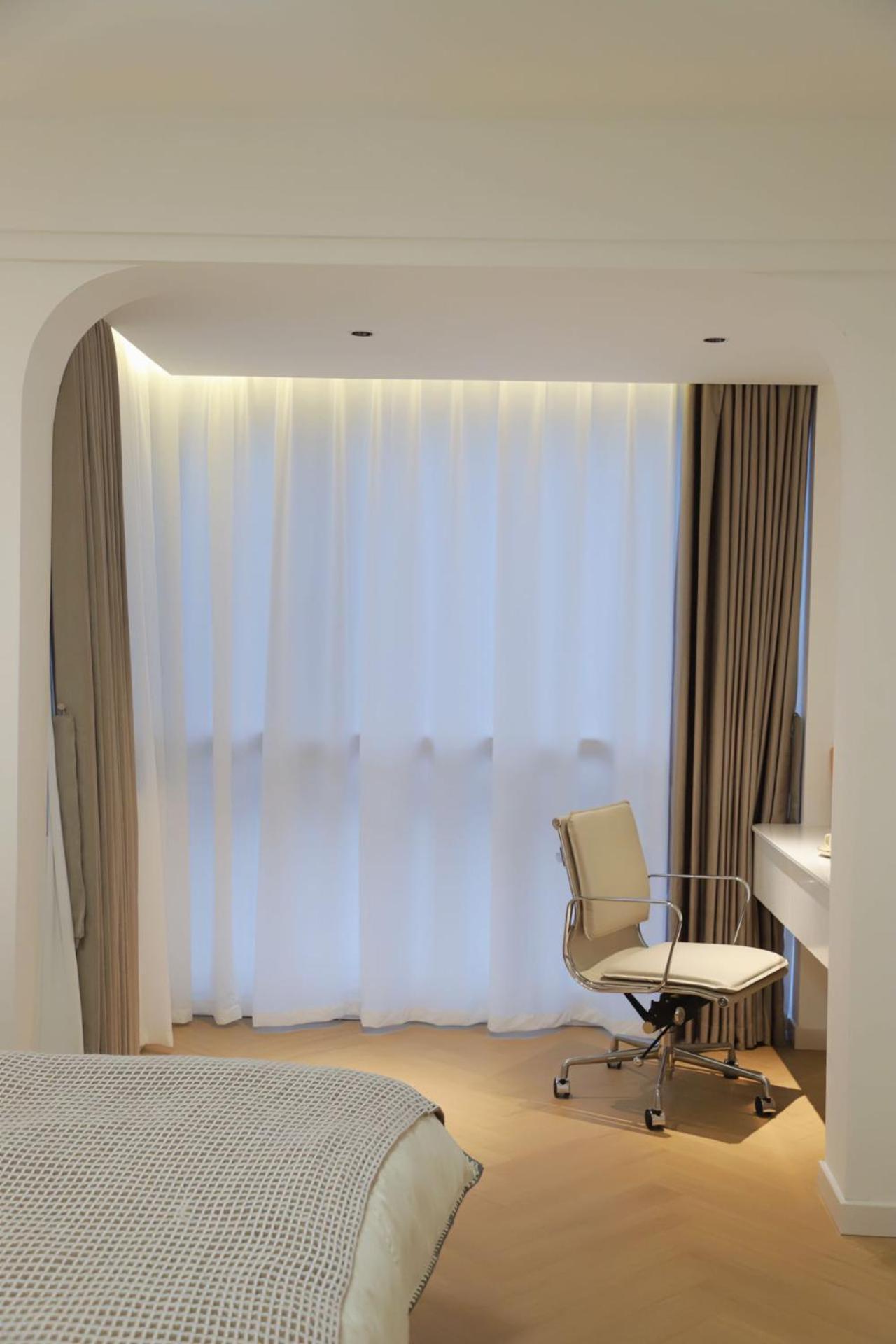 Apartment Ehub - Modern Rare 4-bedroom Apt, 50m From Subway Shanghai