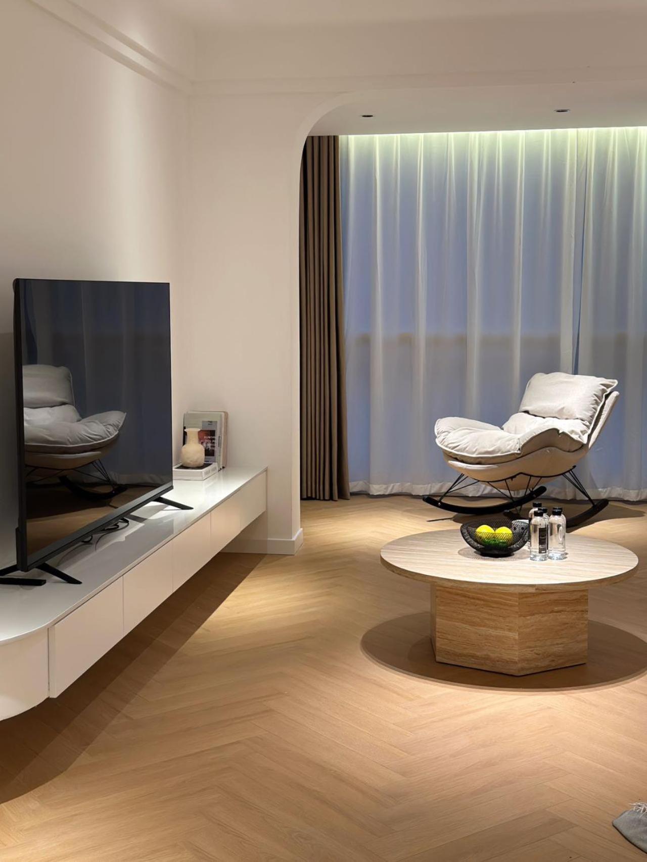 Ehub - Modern Rare 4-bedroom Apt, 50m From Subway * Shanghai