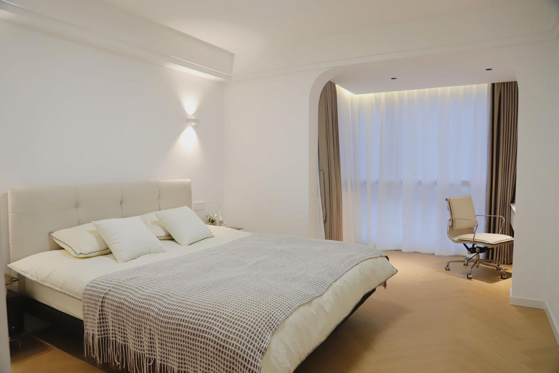 Ehub - Modern Rare 4-bedroom Apt, 50m From Subway