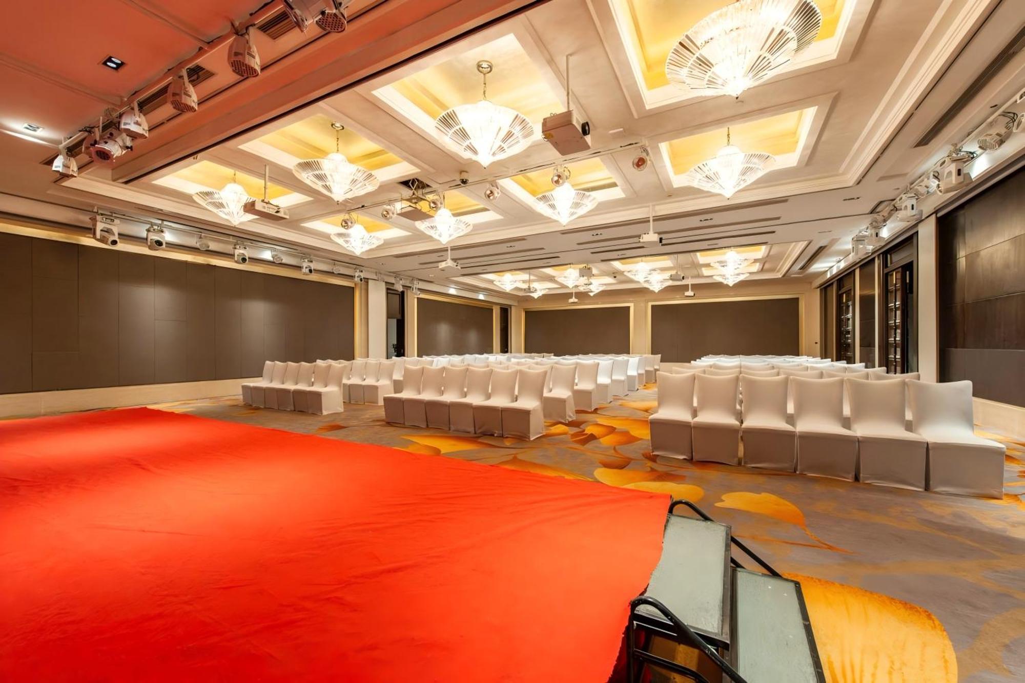 Baixia Pagoda Hotel Shanghai
