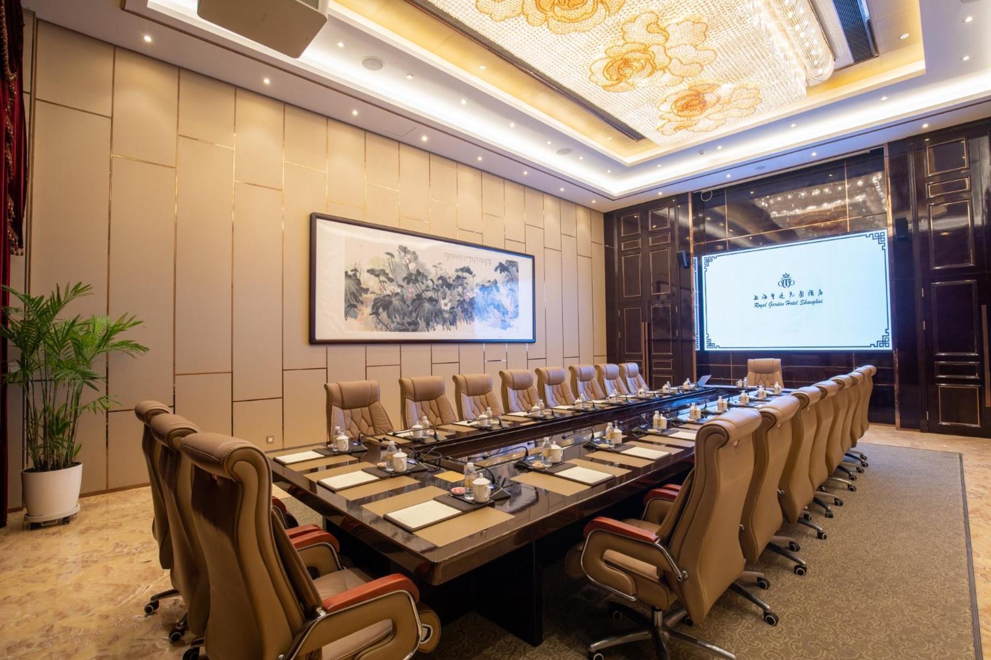 Royal Garden Shanghai-free Shuttle To And From & Pvg & Close Metro Line2 Easy To Sha New Expo Hotel Shanghai