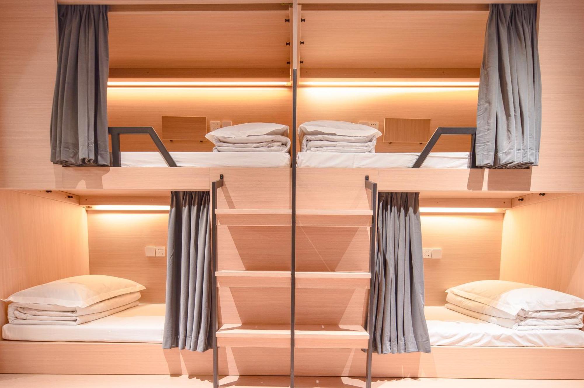 Otel Dayin Garden -near People's Square & Nanjing Road-large Social Area -bar -cafe -gym -free Laundry Luggage Storage -24h Front Desk-english Service