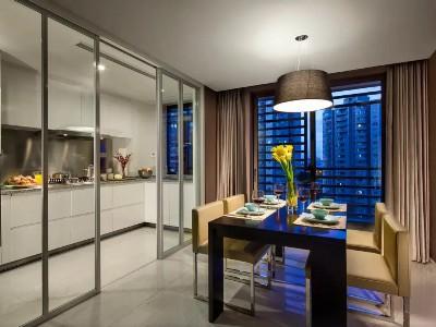 Court Premier Jinqiao Aparthotel 5*