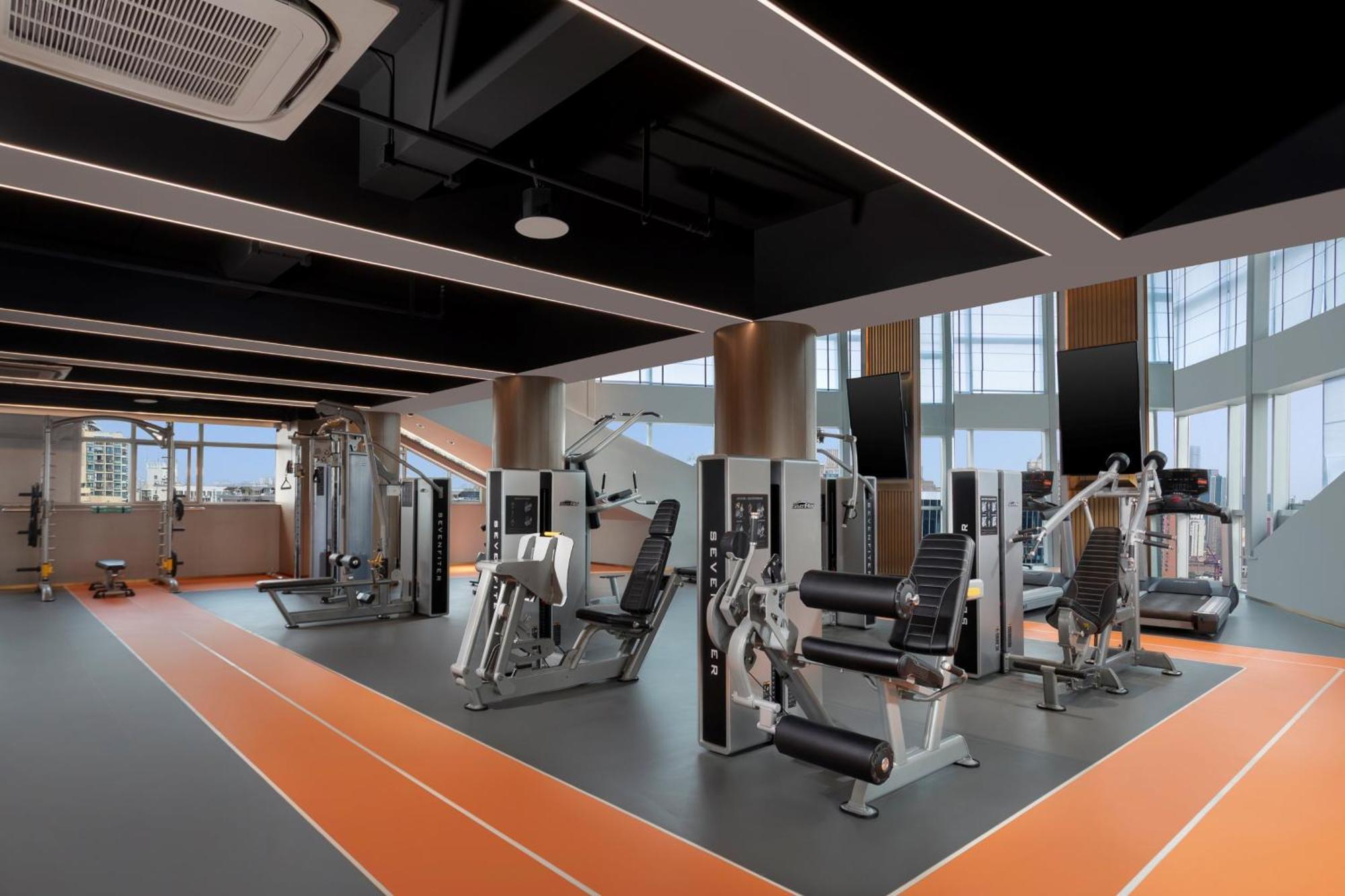 Holiday Inn Shanghai Jing'An Khách sạn Thượng Hải