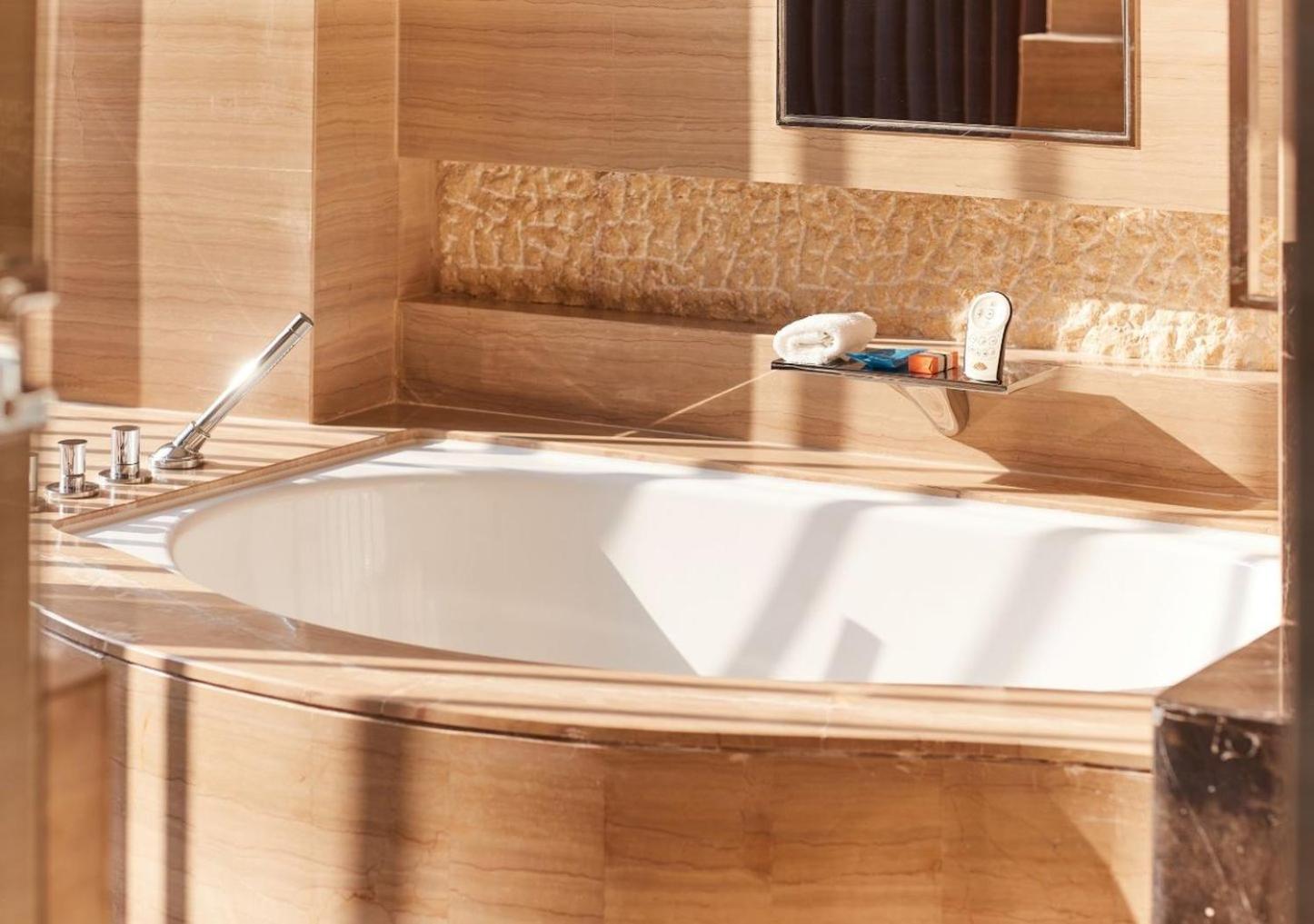 Hotel Mandarin Oriental Pudong, 5*