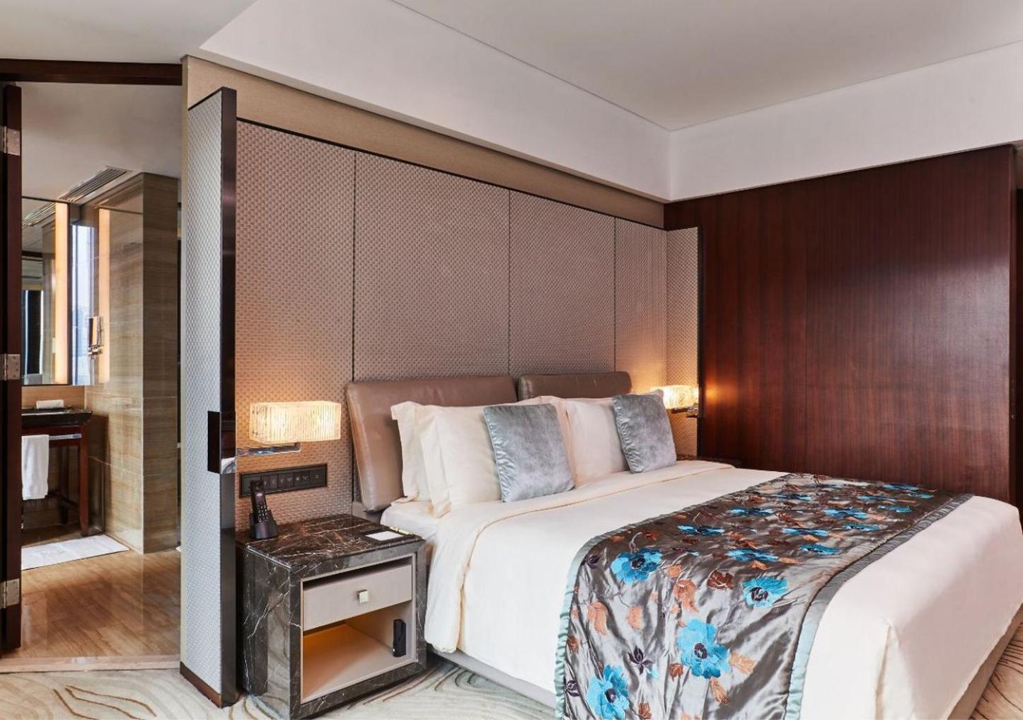 Mandarin Oriental Pudong, 5*