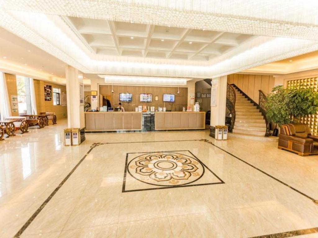 Greentree Alliance Disneyland North Gate 3* Shanghai