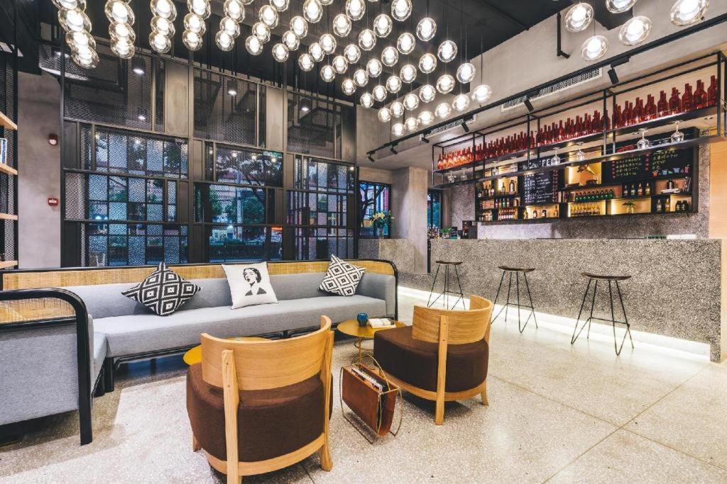 Atour X Pudong Airport Chuansha 4*
