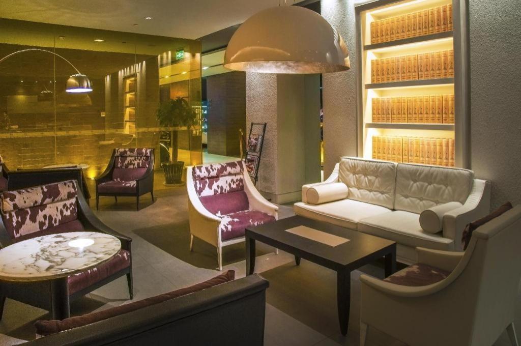 Hotel Jinjiang Select Nanjing Road Pedestrian Street 3*