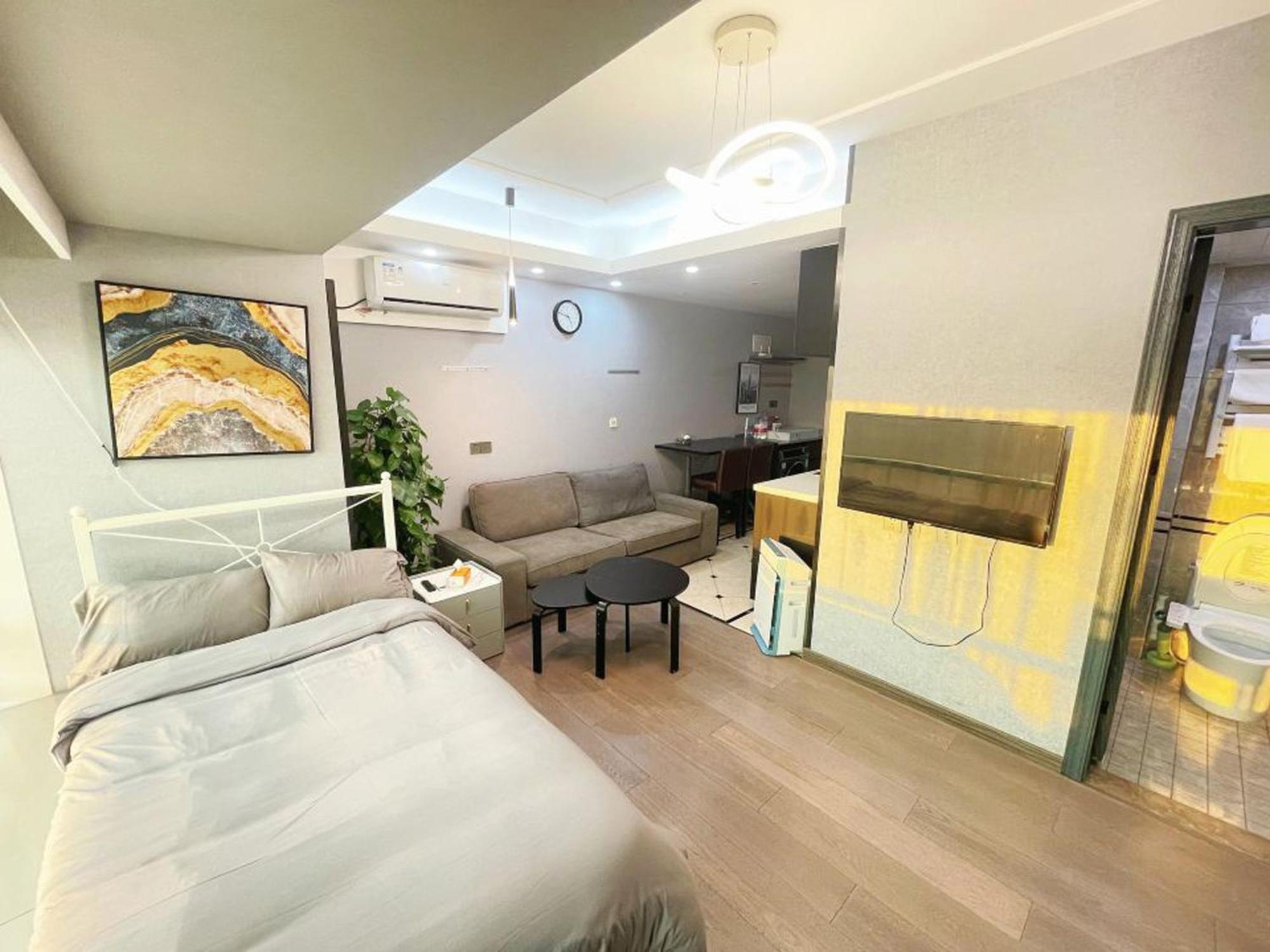 Tech-x Apartment Shanghai