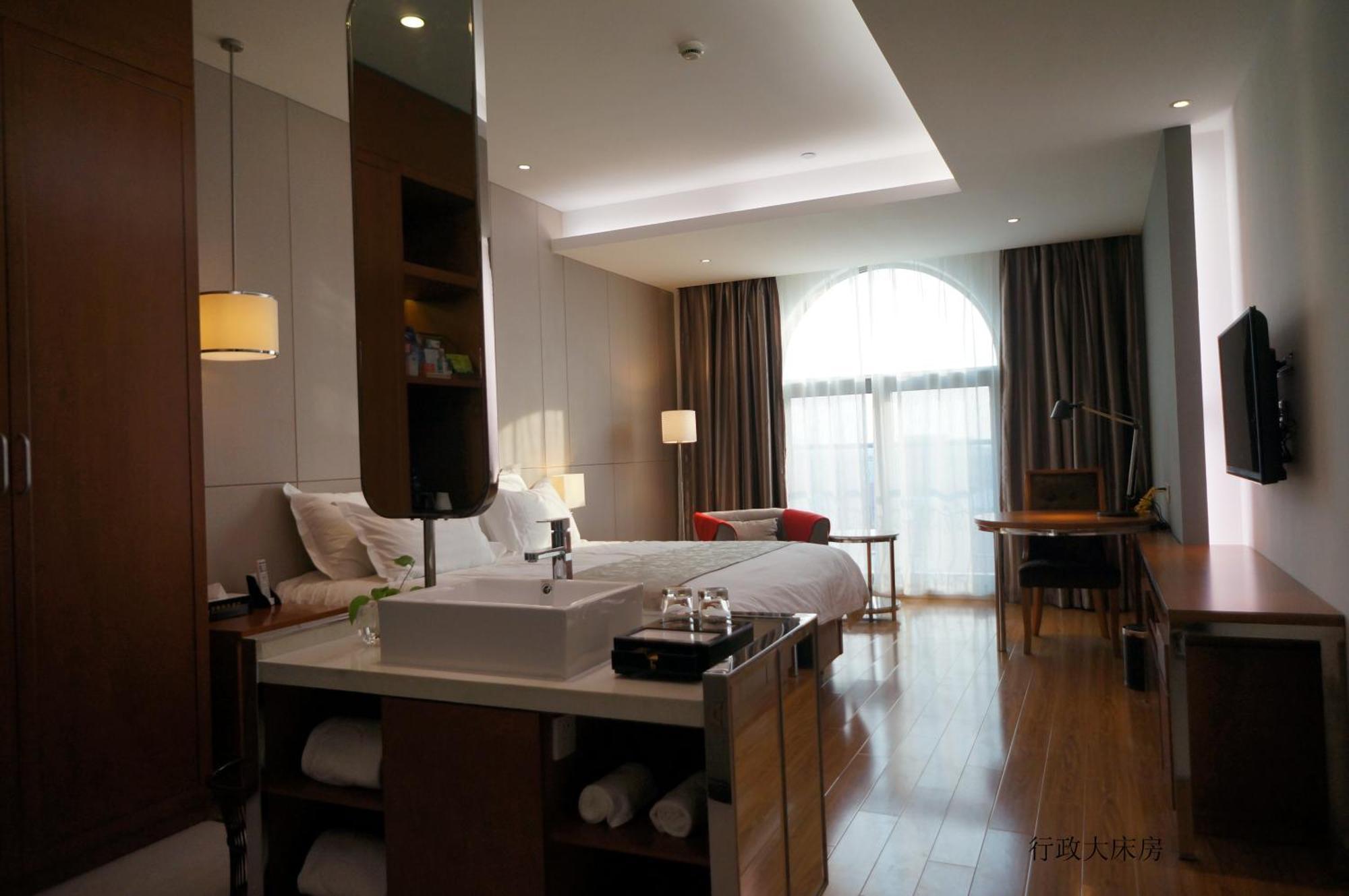 Baolong Homelike - Changxing Branch 3* Shanghai