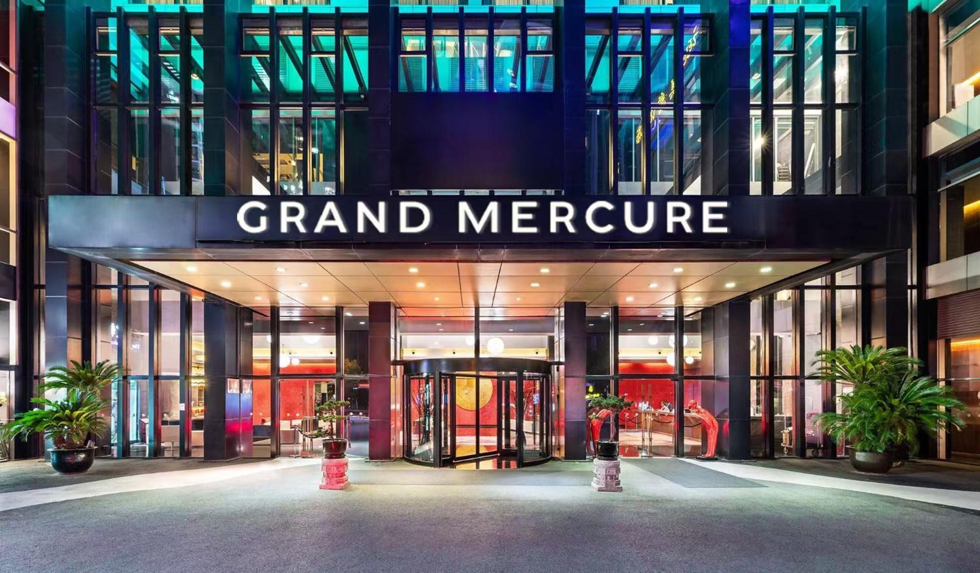 Grand Mercure Century Park Şanghay