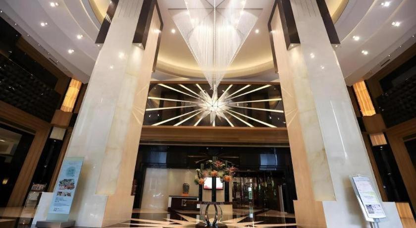 Hotel Grand Soluxe Zhongyou 5*