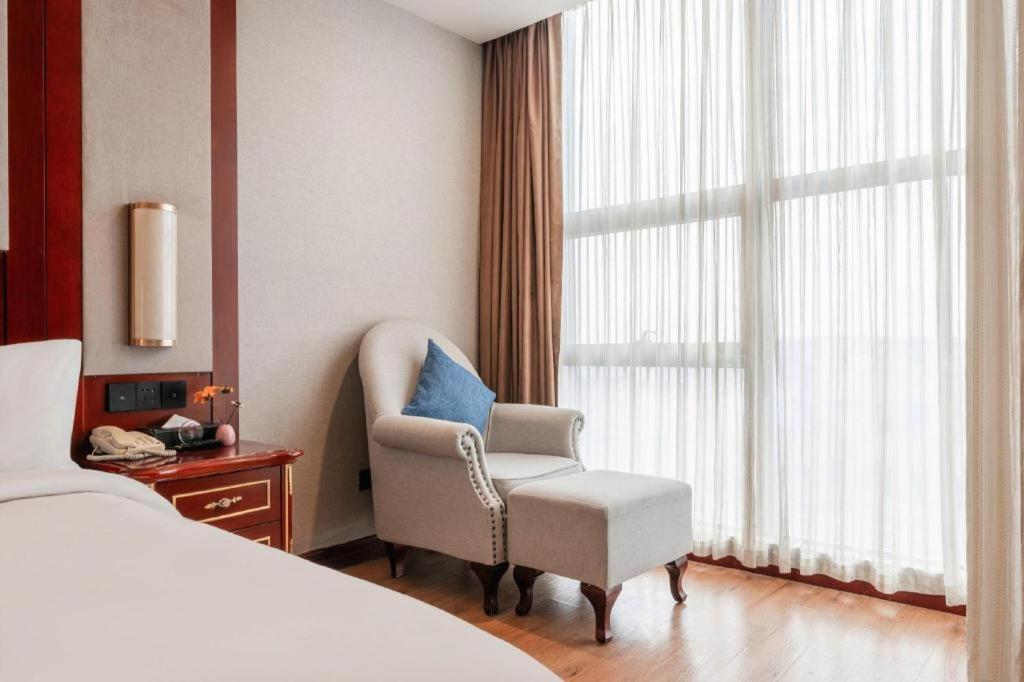 Vienna International Hongqiao Expo Center Caohejing Hotel