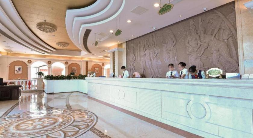 Vienna International Songjiang Branch Hotel