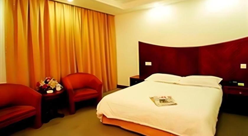 Hotel Jinjiang Select Nanjing Road Pedestrian Street