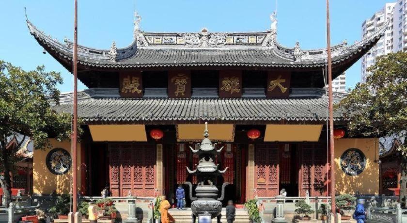 7 Days Yichuan Road Hotel 2*