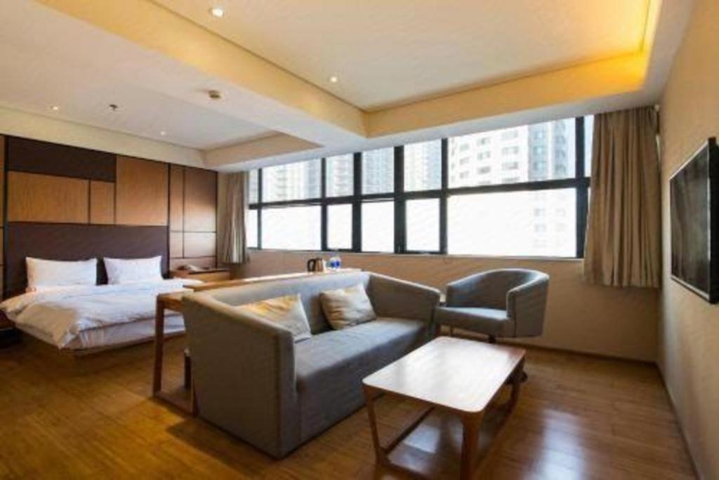 Ji The Bund Tiantong Road 4*
