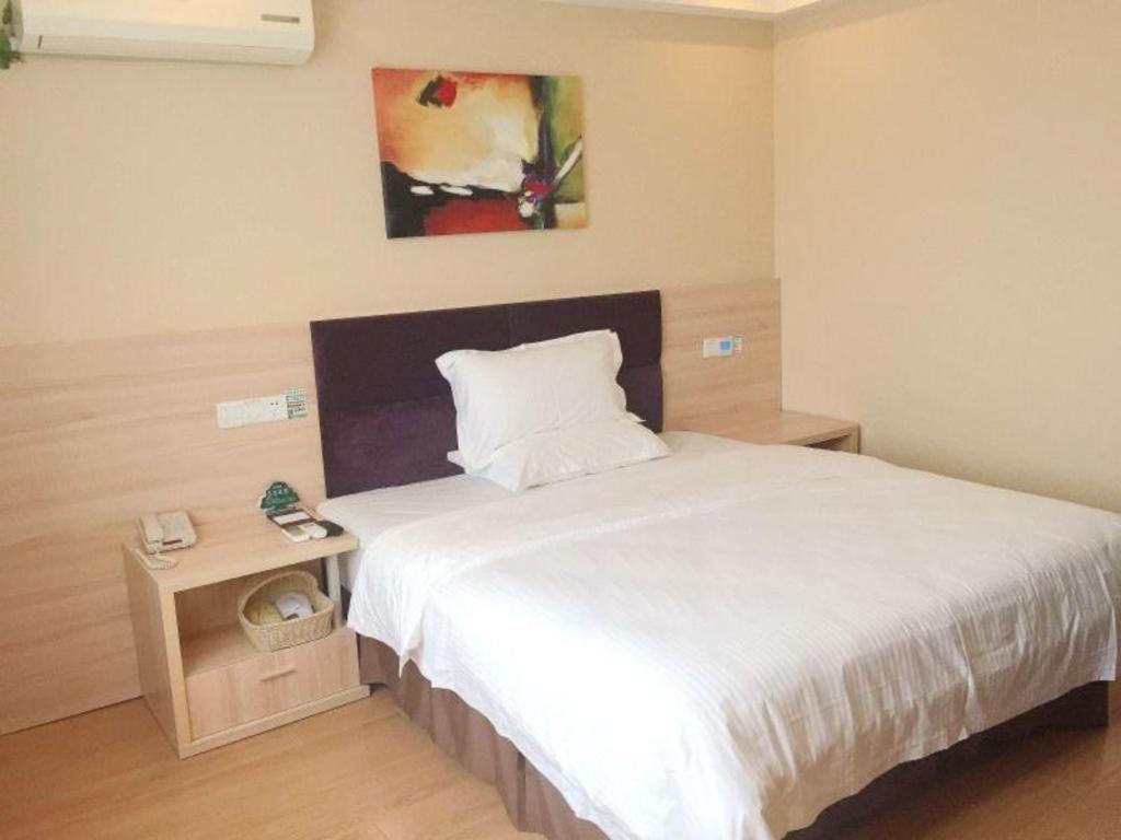 Greentree Kangqiao Industrial Zone Jinxiu Road Business Shanghai