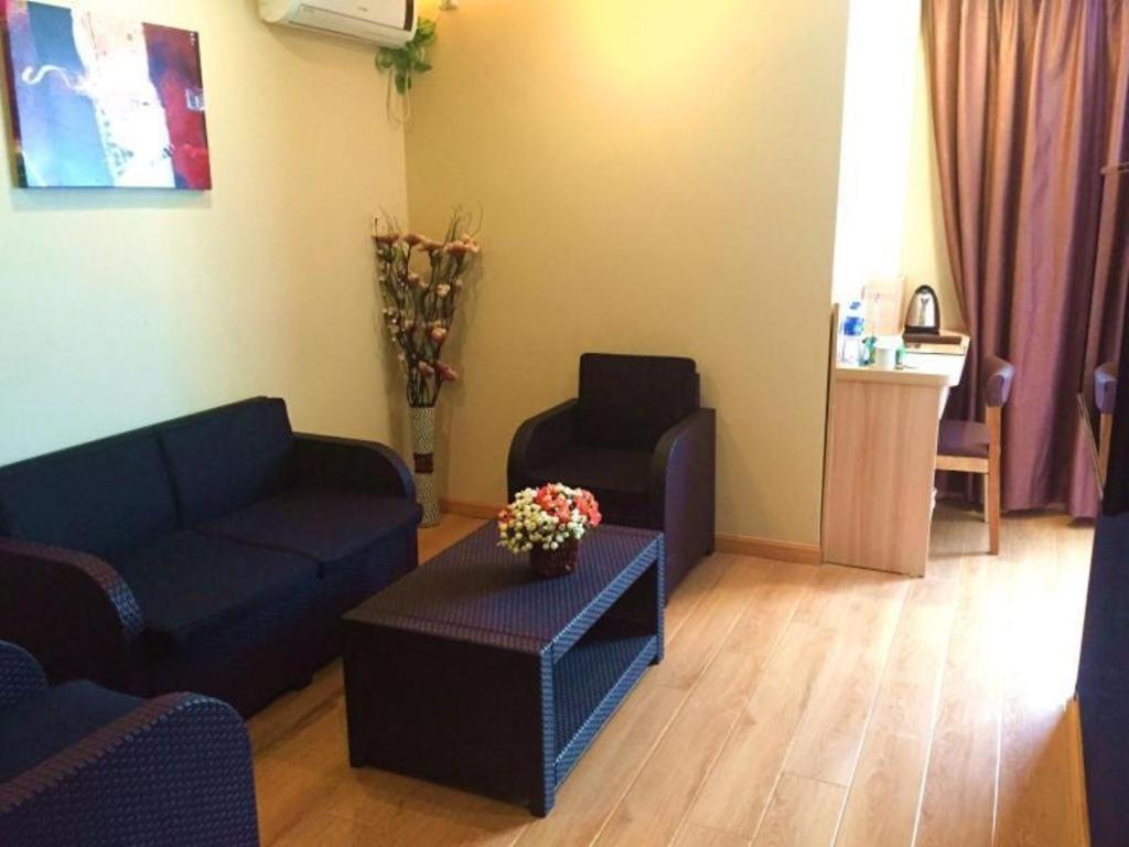 Greentree Kangqiao Industrial Zone Jinxiu Road Business Hotel Shanghai