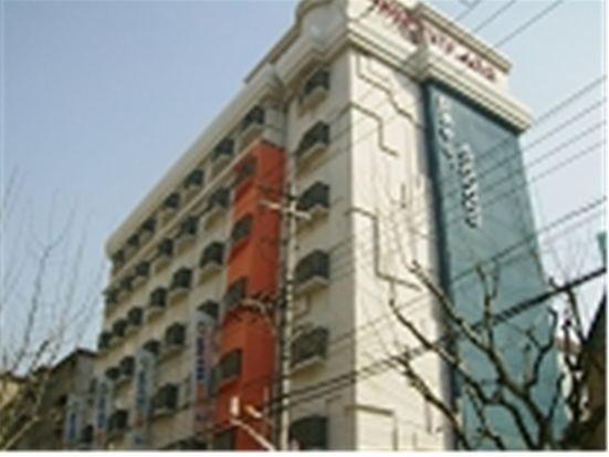 Hotel 168 Shanghai