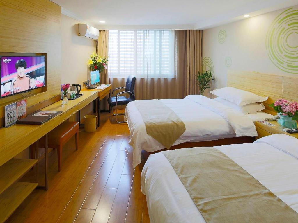 Hotel Greentree Guangxin Road Tongji Hospital Express 3*