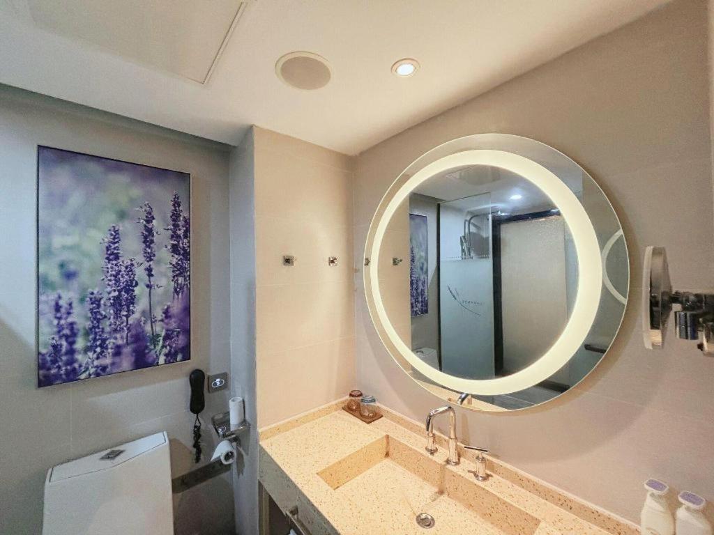 Lavande Railway Station Branch Hotel Shanghai
