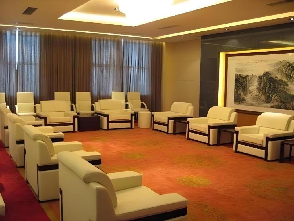Hotel Paradise Jinjiang 4*