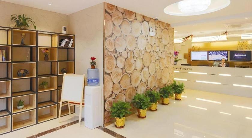 Greentree Railway Station Macao Road Hotel