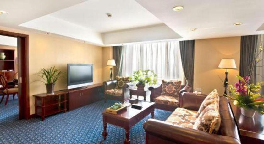 Argyle International Airport Hotel