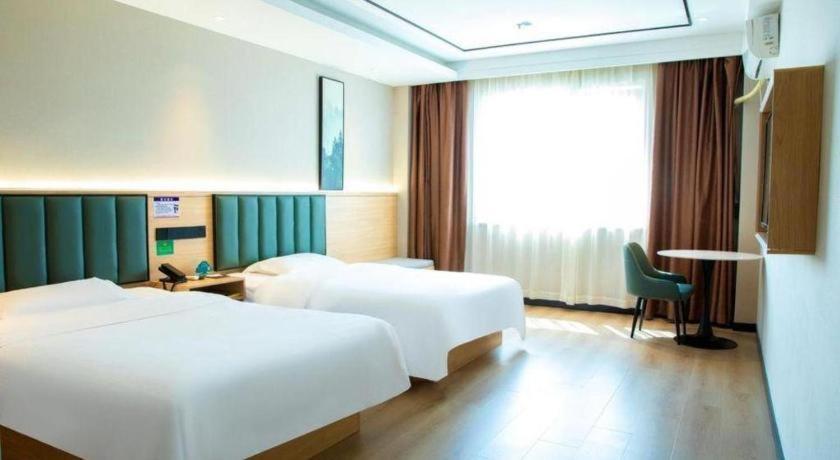 Greentree Kangqiao Industrial Zone Jinxiu Road Business Shanghai