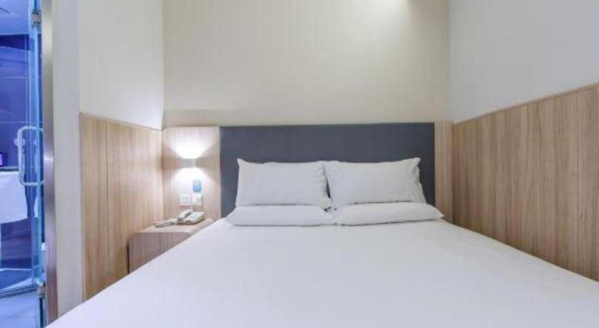 Hanting Jiashan Road Hotel