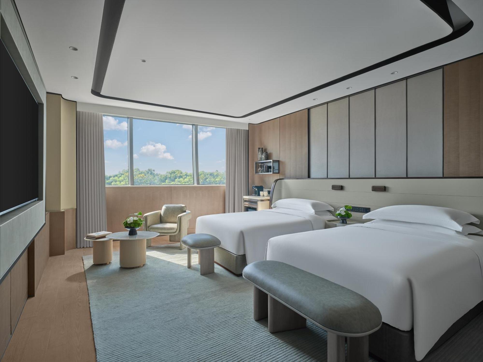 Resort Intercontinental Shanghai Harbour By Ihg 5*