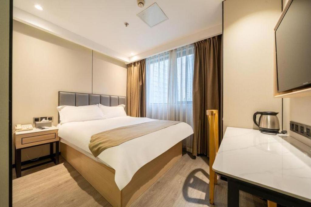 Greentree Railway Station Macao Road Hotel