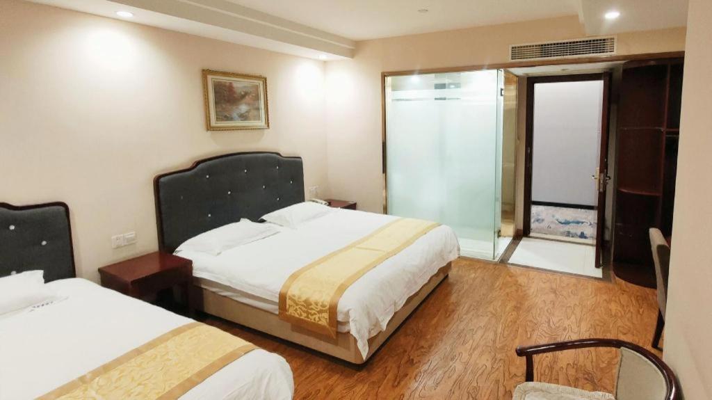 Hotel Greentree Minhang District Xinzhuang Town Chunshen Road Metro Station Express