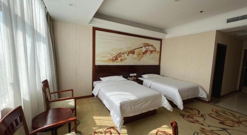 Vienna International Songjiang Branch Hotel 3*