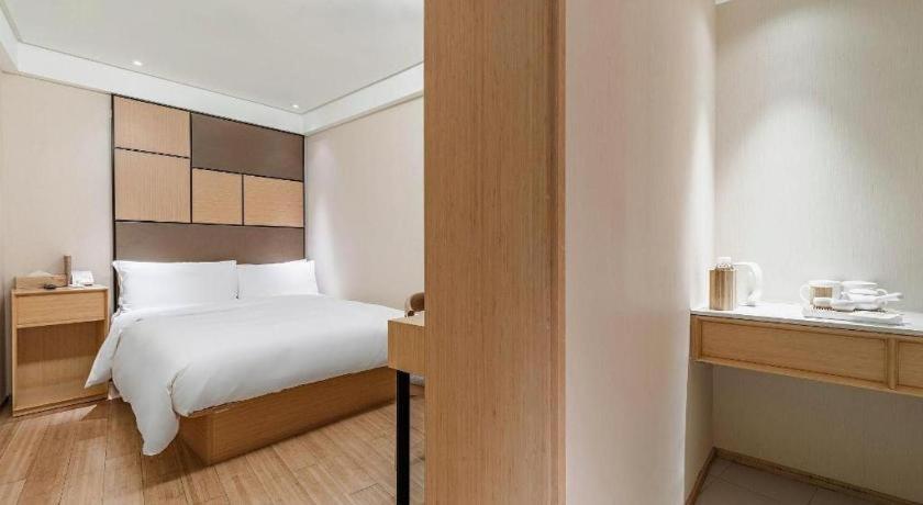 Ji Lujiazui Babaiban 4* Shanghai