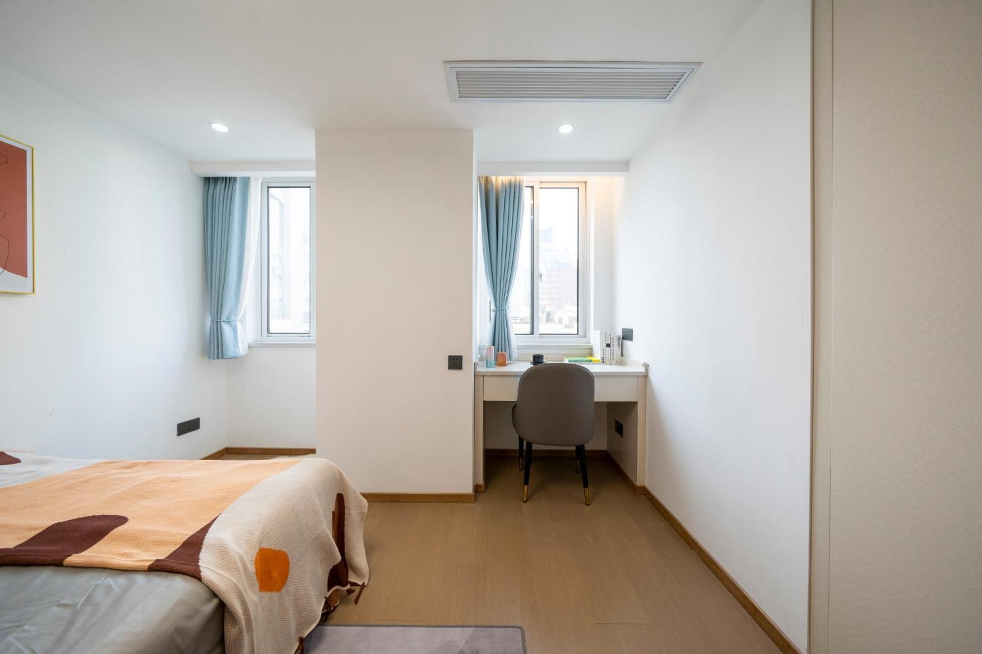 Bundside Nje 3br Apartment Shanghai