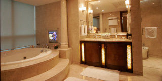 Supreme Tower 4*