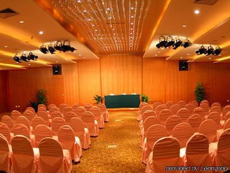 Vienna International Hengshan Road 4*