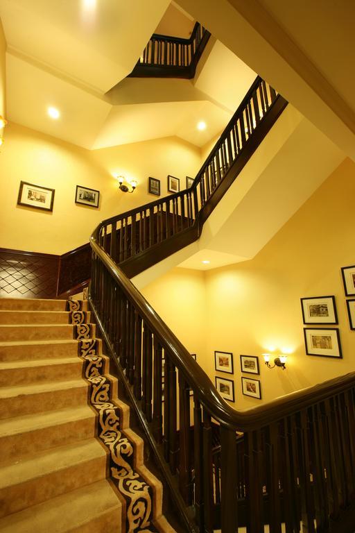 Mansion Hotel 5*