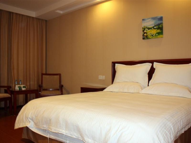 Greentree Changxing Island Yuansha Fishing Port Hotel 3*