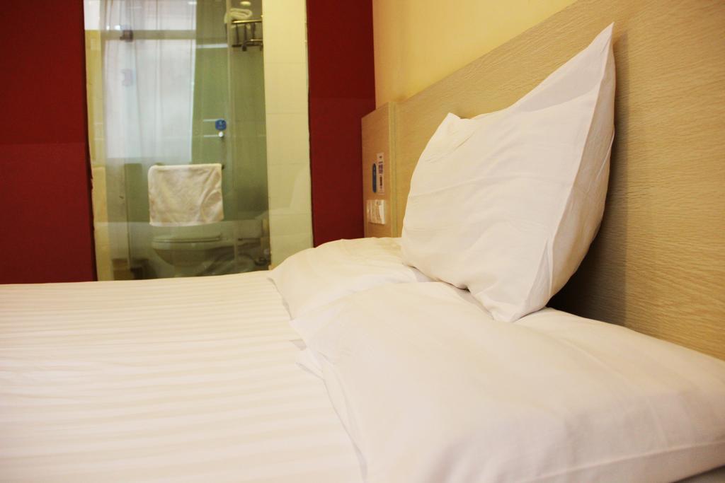 Hotel Hanting Express Shanghai Hongqiao Hub Beidi Road 2*