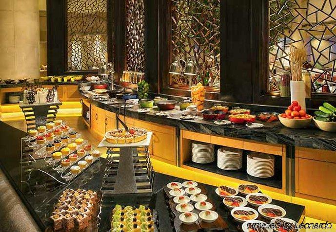 Courtyard By Marriott Pudong Hotel 4*