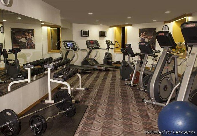 Courtyard By Marriott Pudong 4*