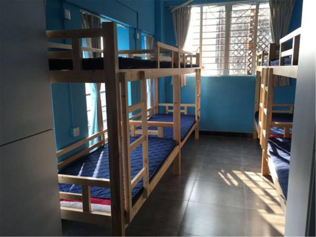 Lanshan Youth Hostel *