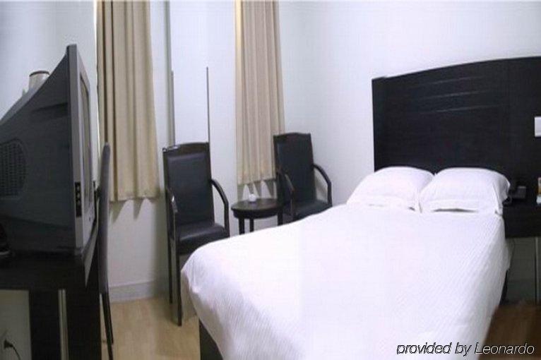 Jin Guang Hotel-people Square Branch Hotel