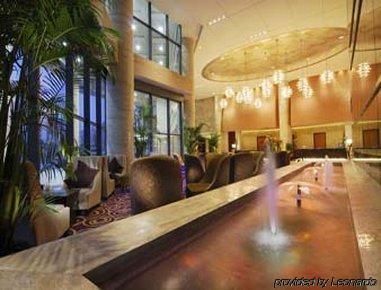Hotel Howard Johnson Caida Plaza